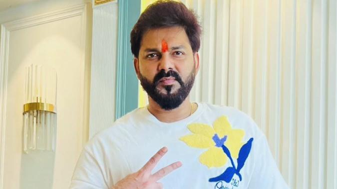 Pawan Singh on Hindi-Marathi Dispute