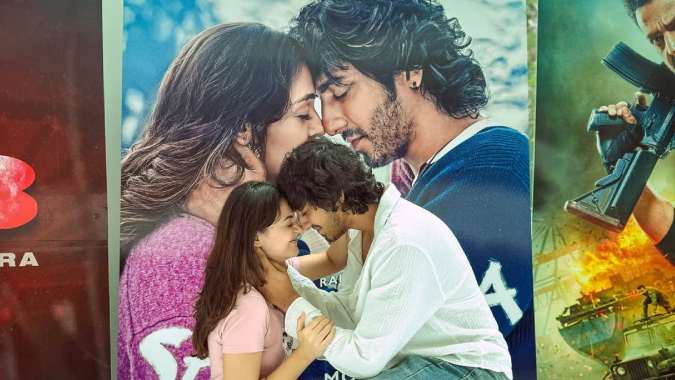 Saiyaara Stunning Debut Leaves Critics Shocked